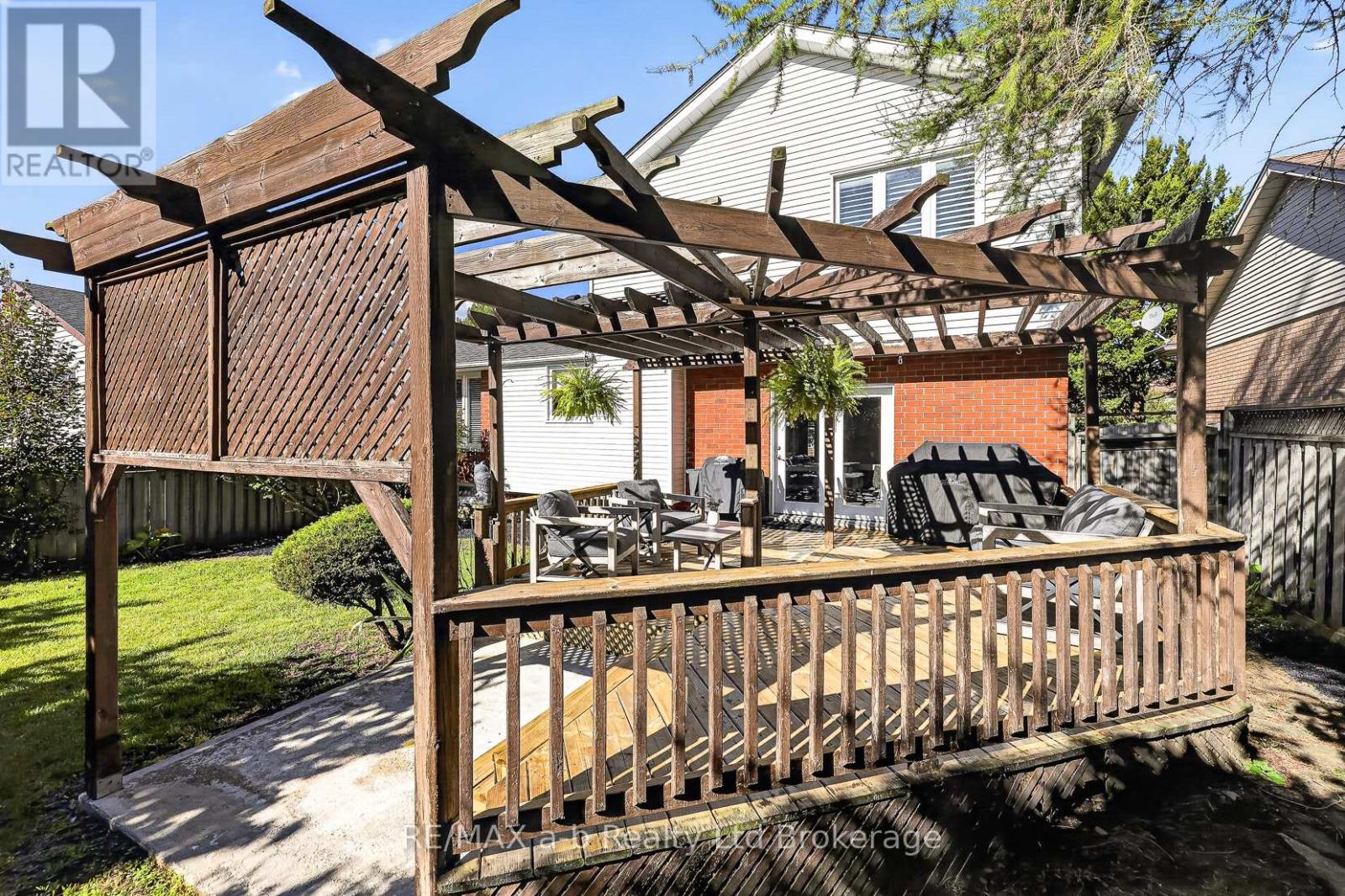 1182 SPRUCEDALE ROAD - 30