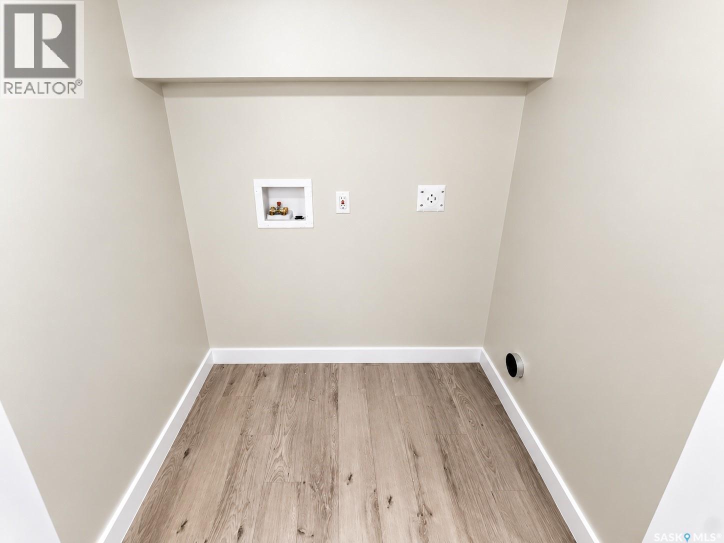 5810 Sherwood DRIVE - 27