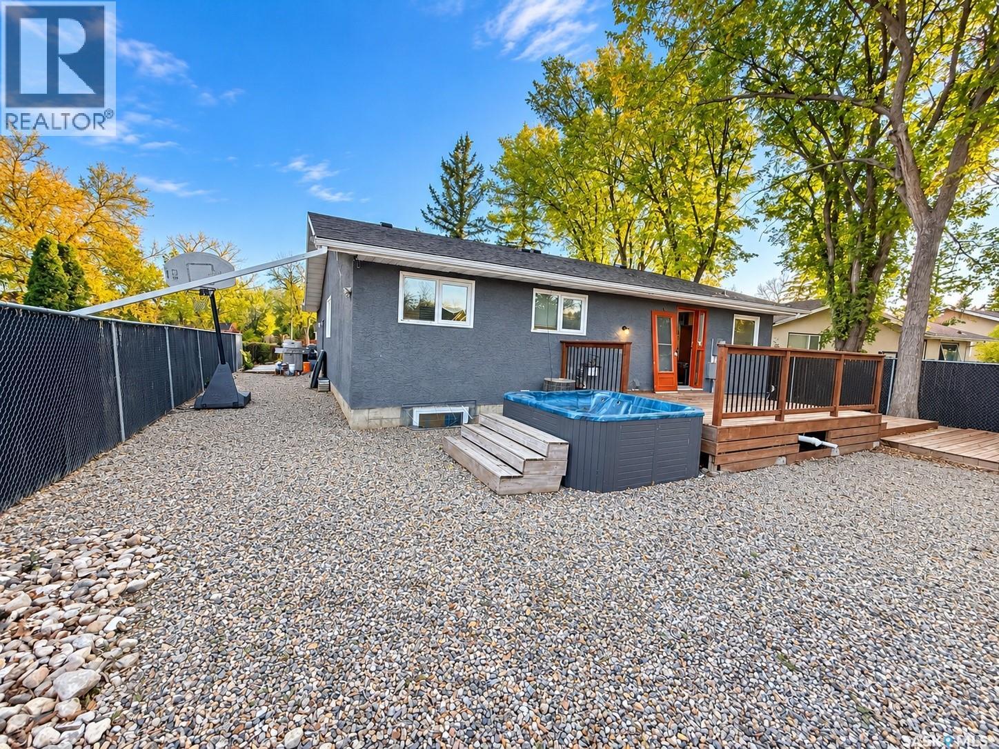 5810 Sherwood DRIVE - Image 40