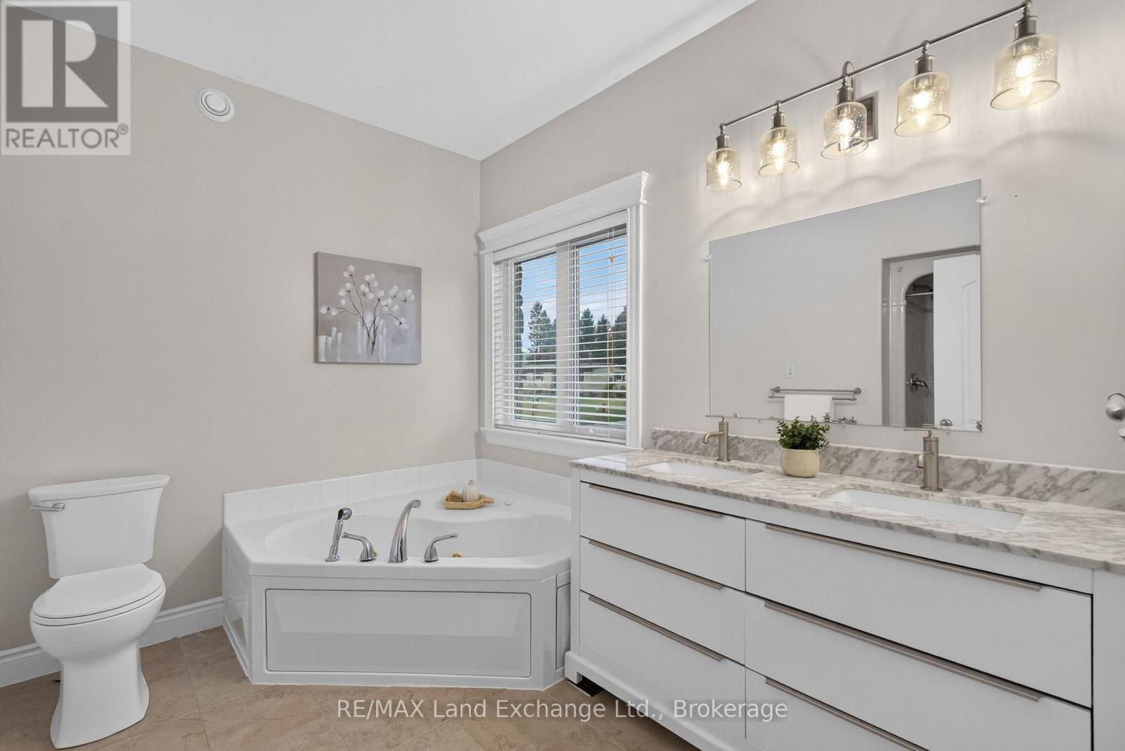 709 MCGAW DRIVE - Image 20