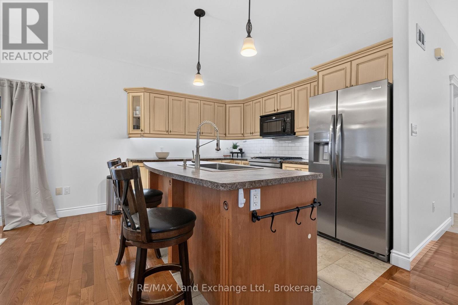 709 MCGAW DRIVE - Image 7