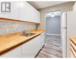 101 - 725 Deveron Crescent, London South, ON N5Z4X3 Photo 9