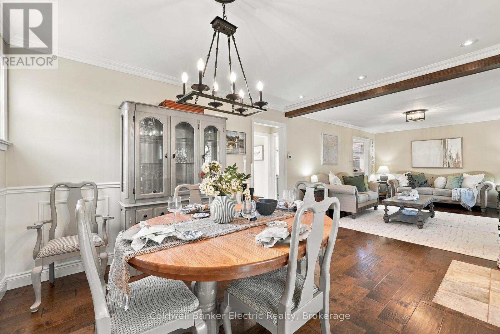 13 COVERDALE AVENUE - 17