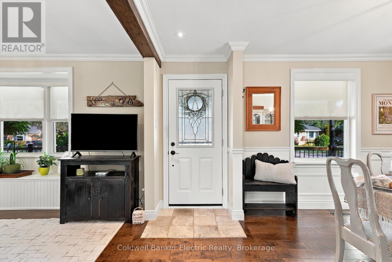 13 COVERDALE AVENUE - 6