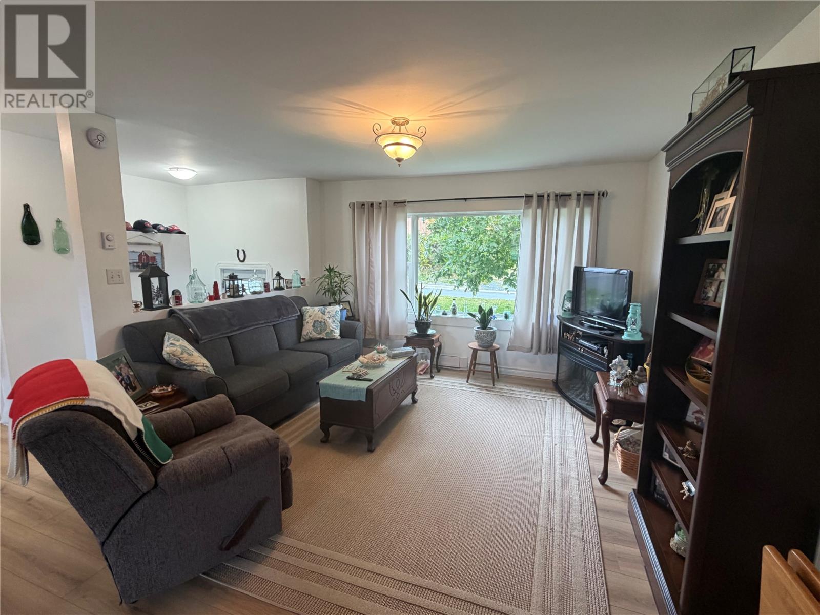 4 Rectory Avenue - 11