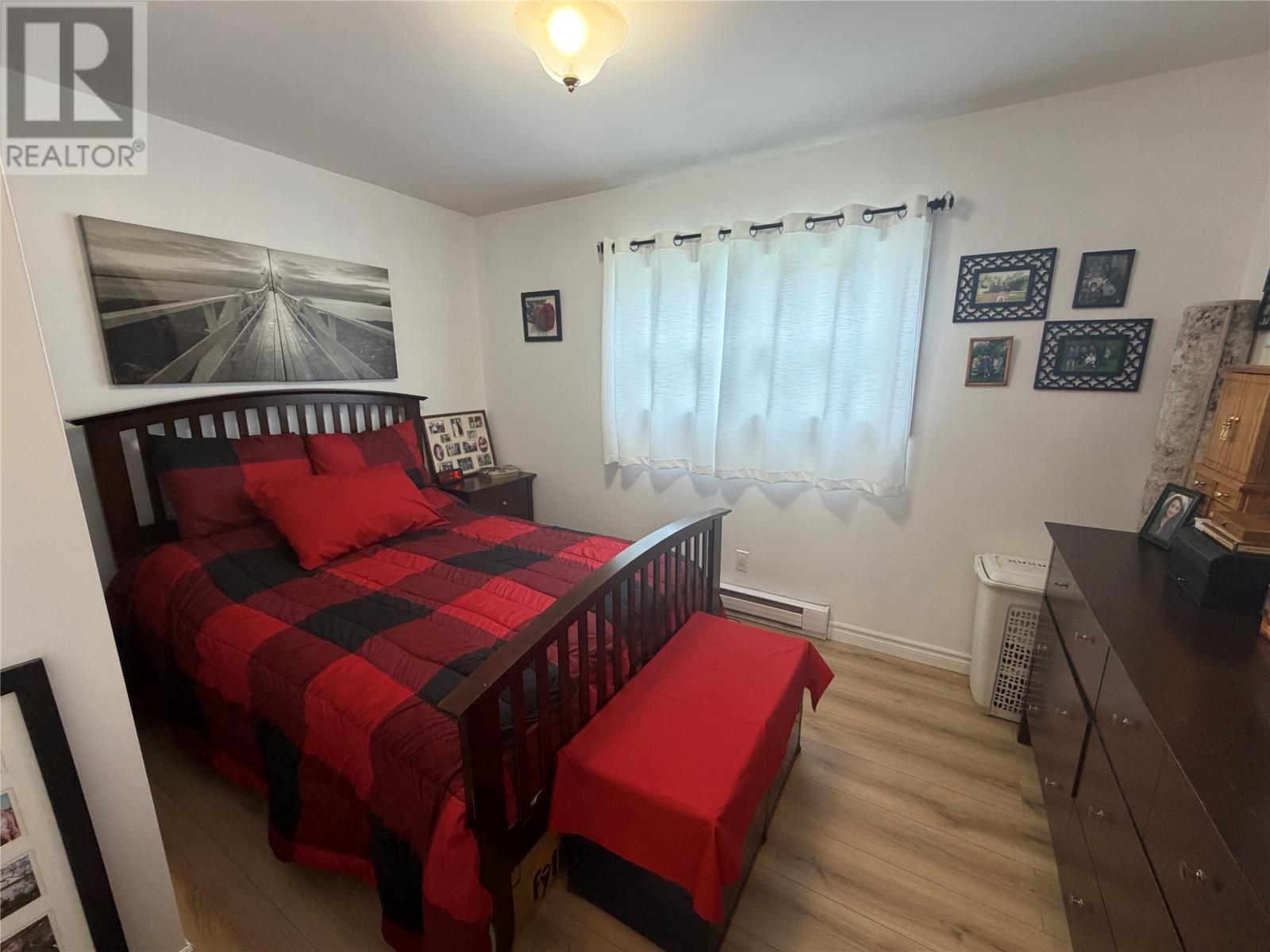 4 Rectory Avenue - 13