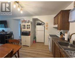 4 Rectory Avenue thumbnail 16
