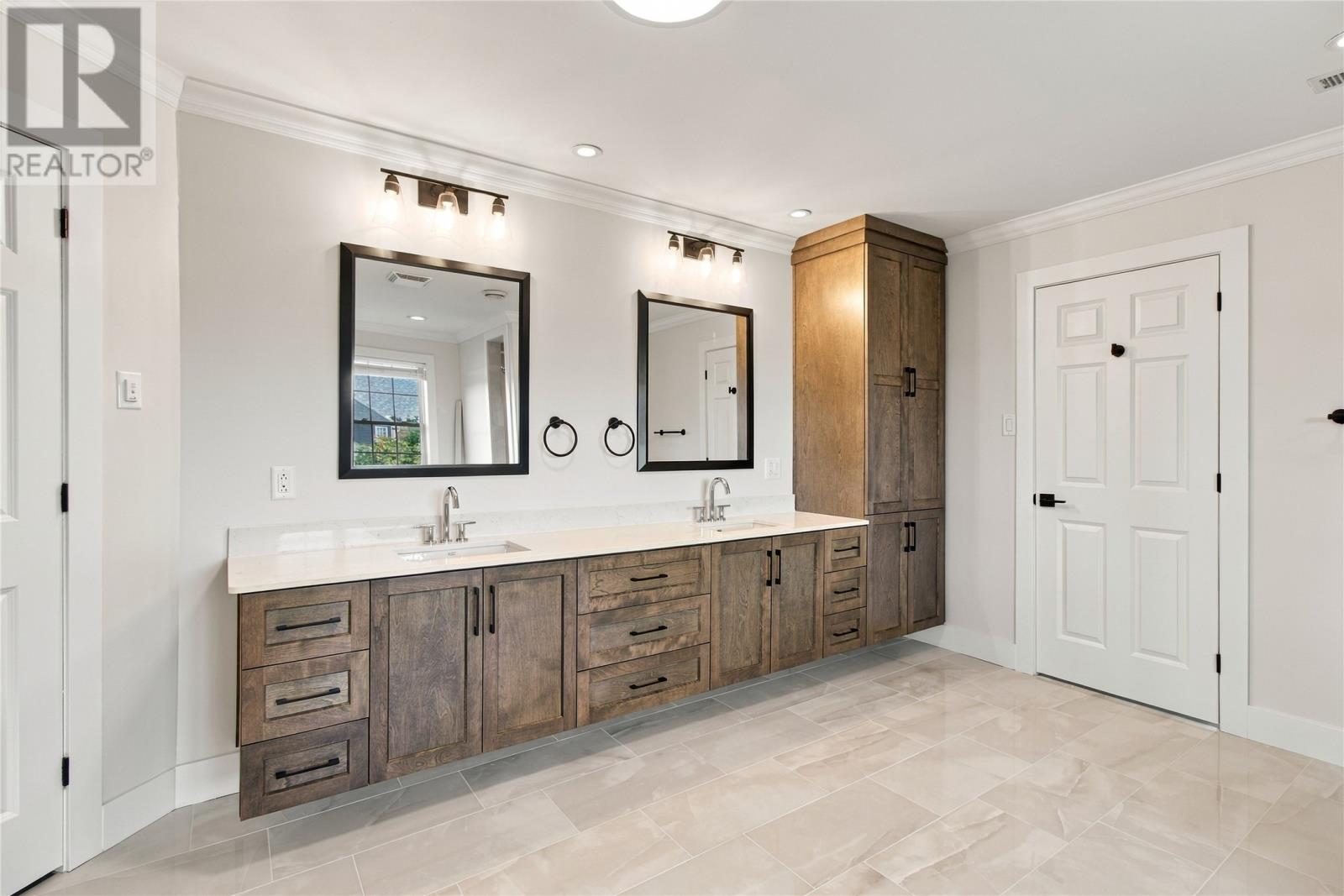 11 Hebbard Place - 28