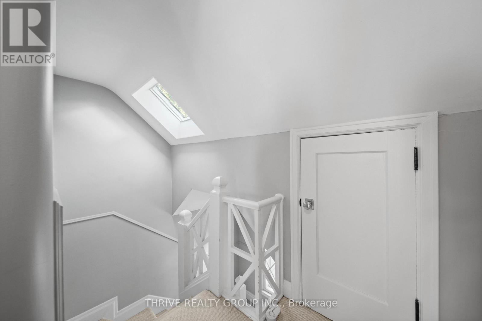 997 MAITLAND STREET - Image 24