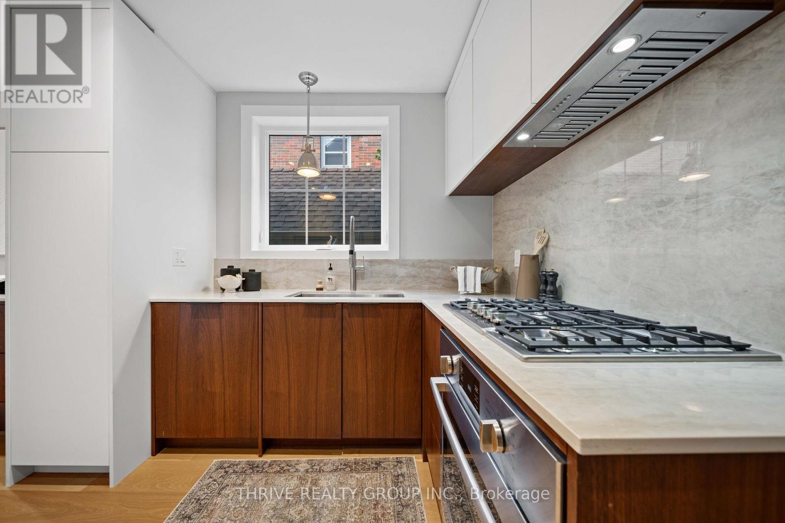 997 MAITLAND STREET - Image 6
