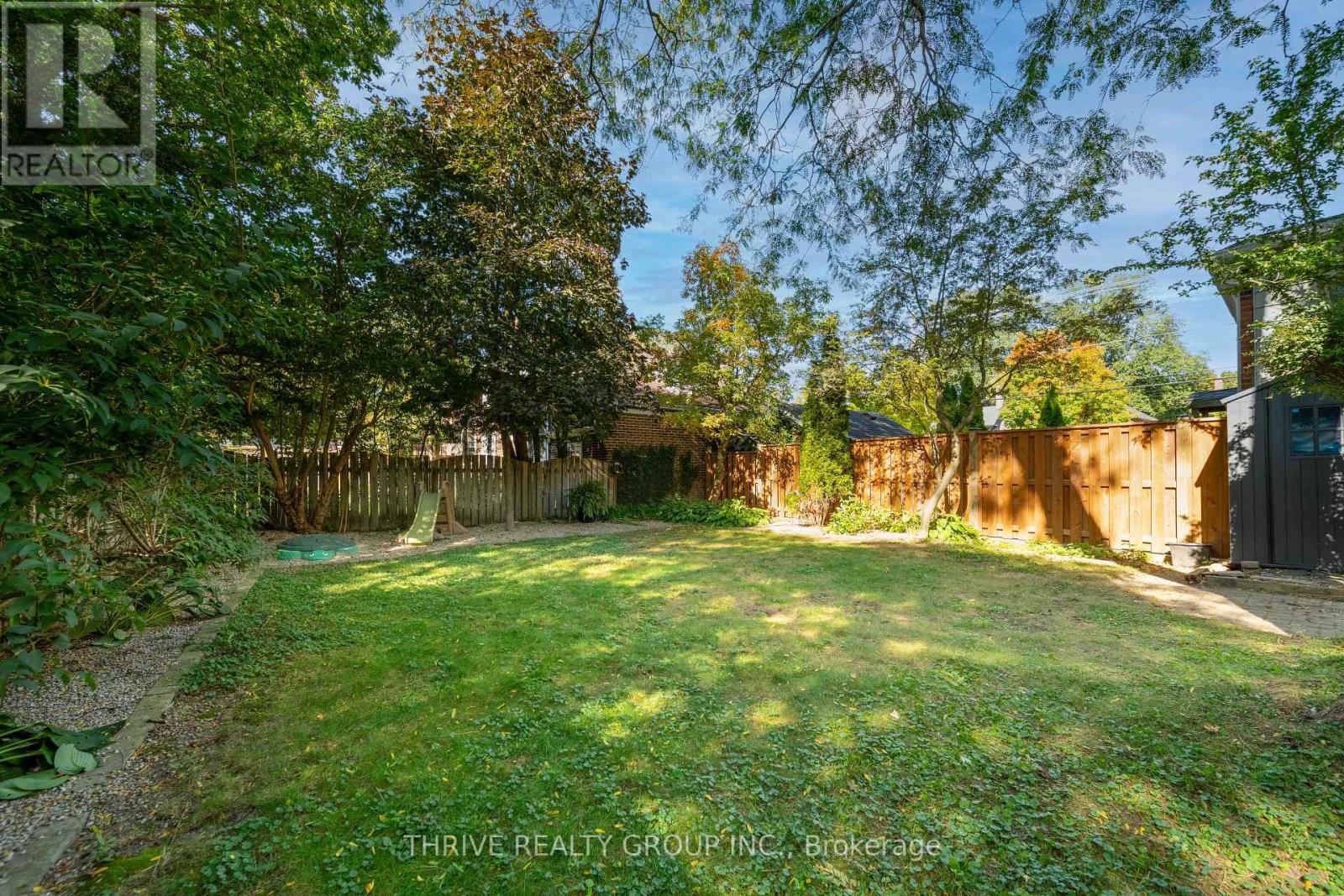 943 WATERLOO STREET - Image 10