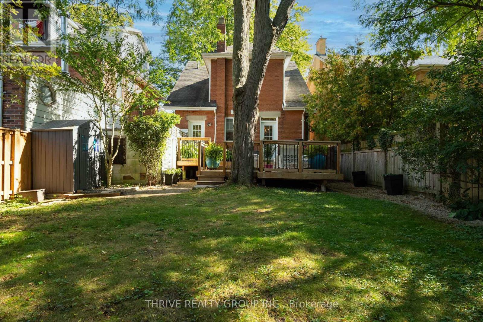 943 WATERLOO STREET - Image 12