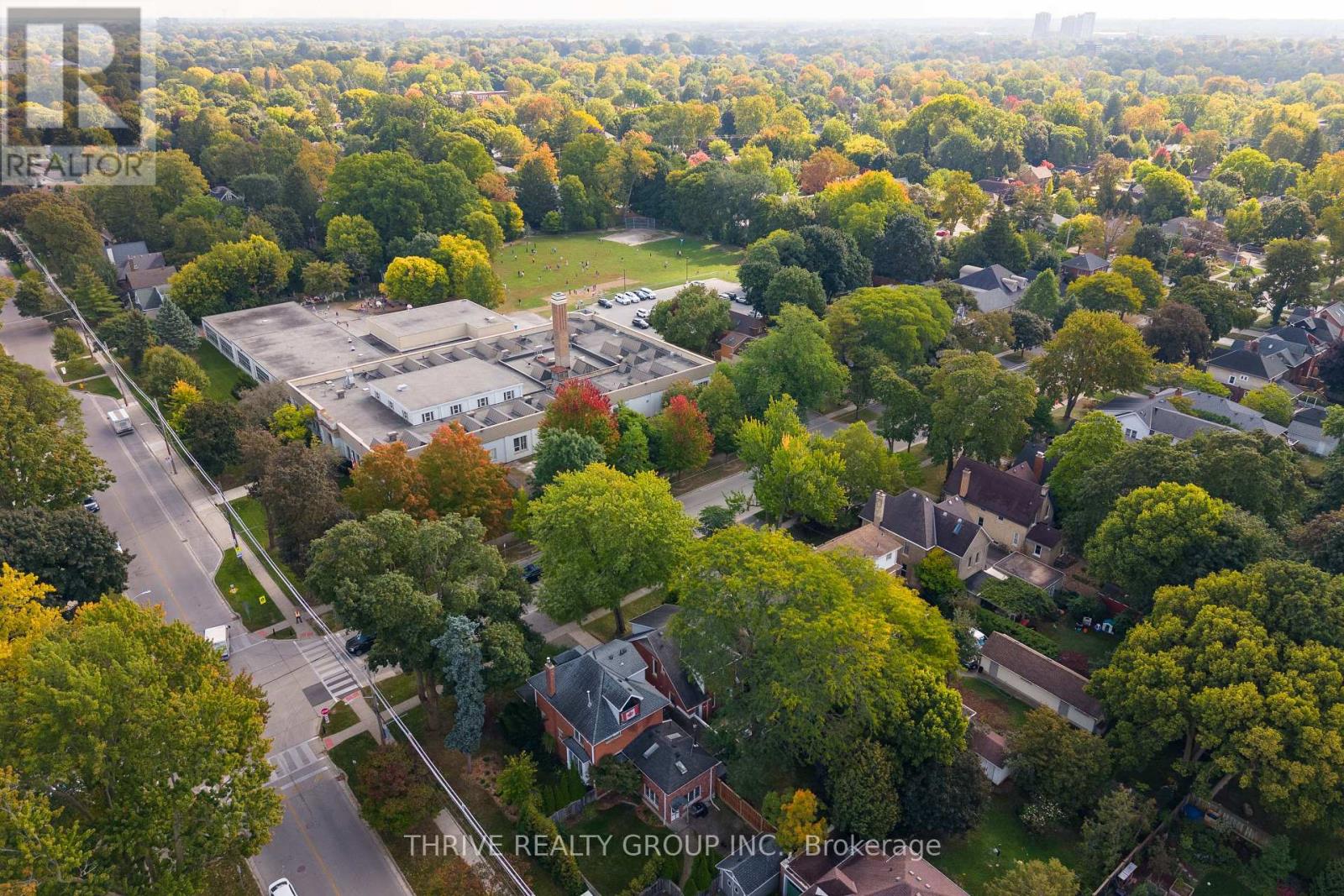 943 WATERLOO STREET - Image 16