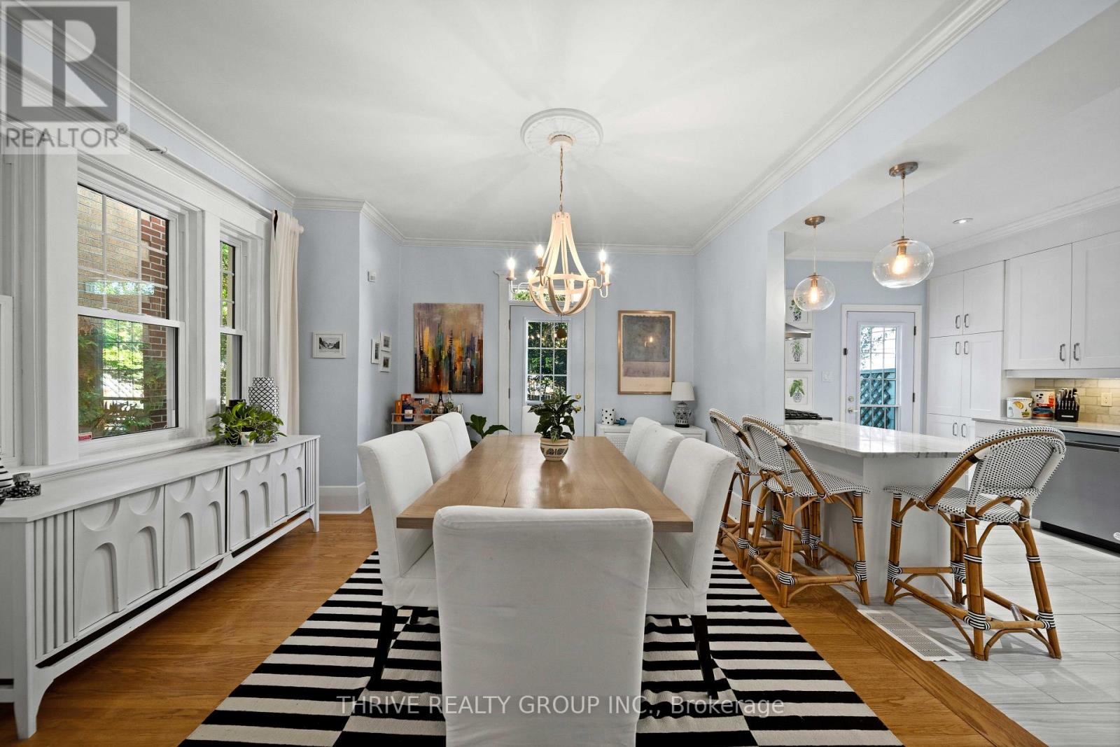 943 WATERLOO STREET - Image 25