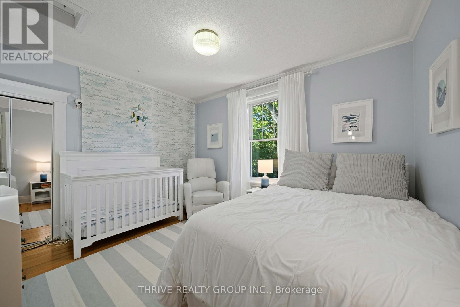 943 WATERLOO STREET - Image 32