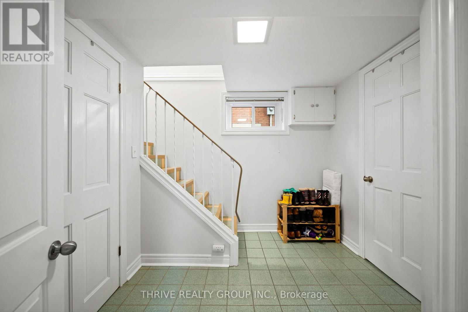 943 WATERLOO STREET - Image 38