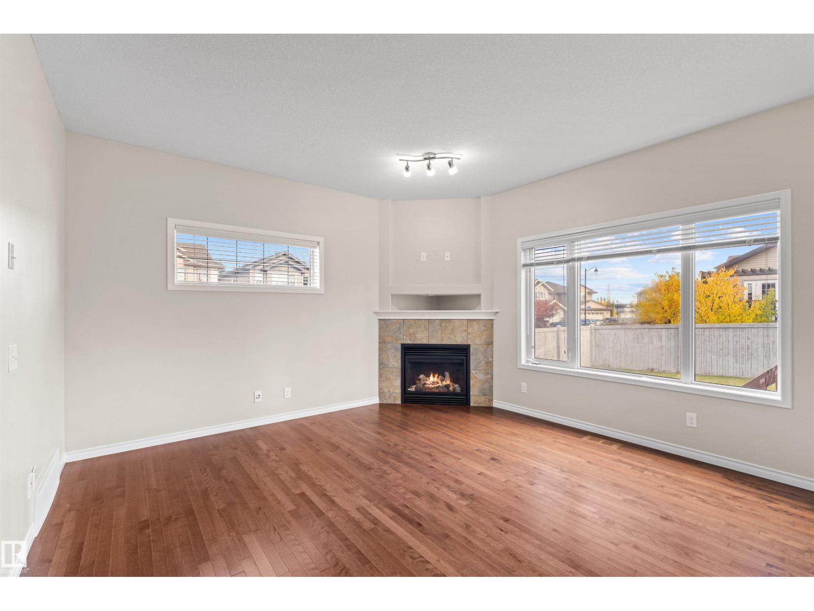 6023 208 ST NW - 11