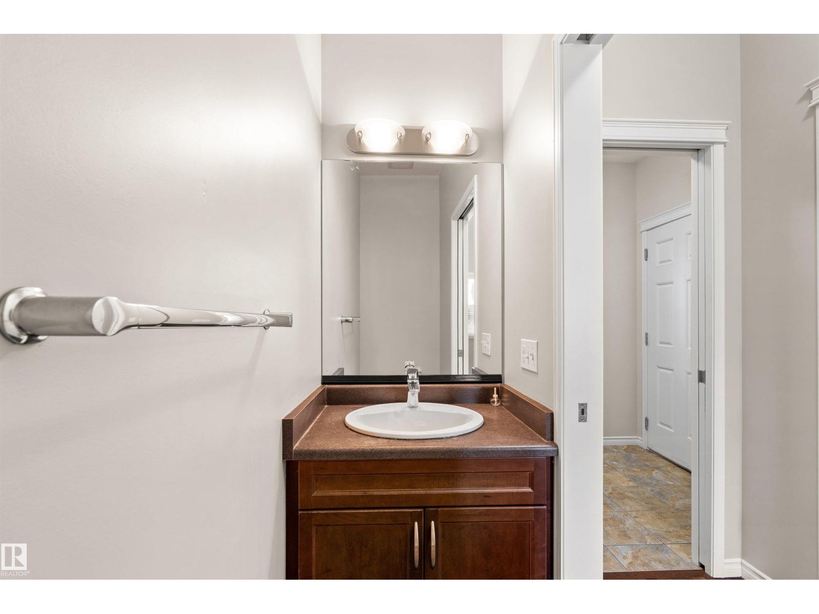 6023 208 ST NW - 12