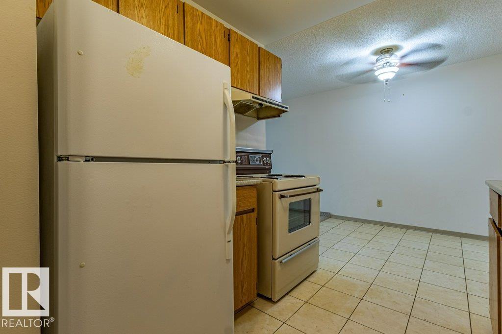 #212 5316 118 AV NW - 16