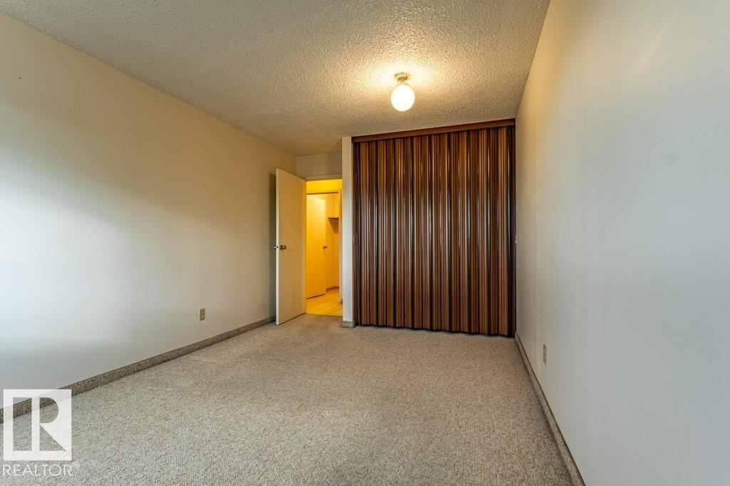 #212 5316 118 AV NW - 22