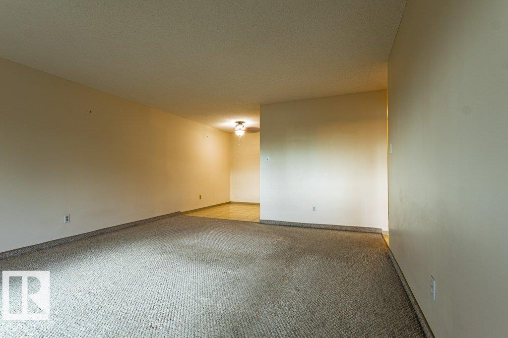 #212 5316 118 AV NW - 7