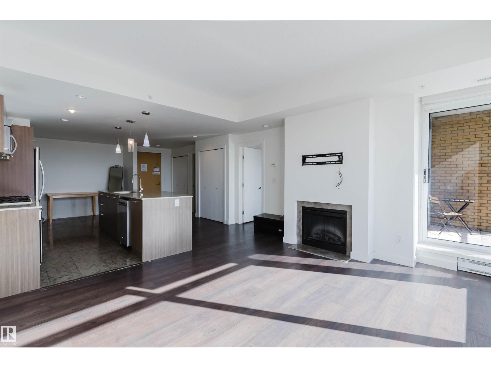 #401 2504 109 ST NW - 15