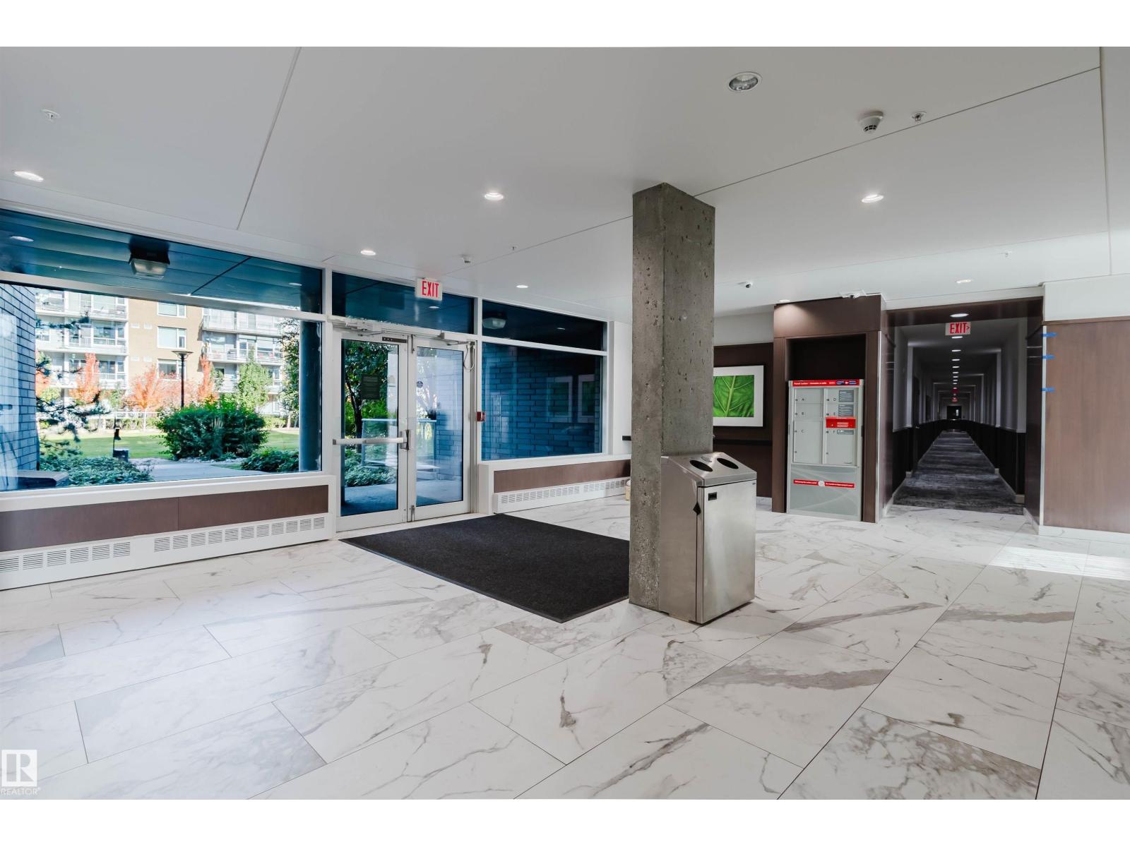 #401 2504 109 ST NW - Image 32