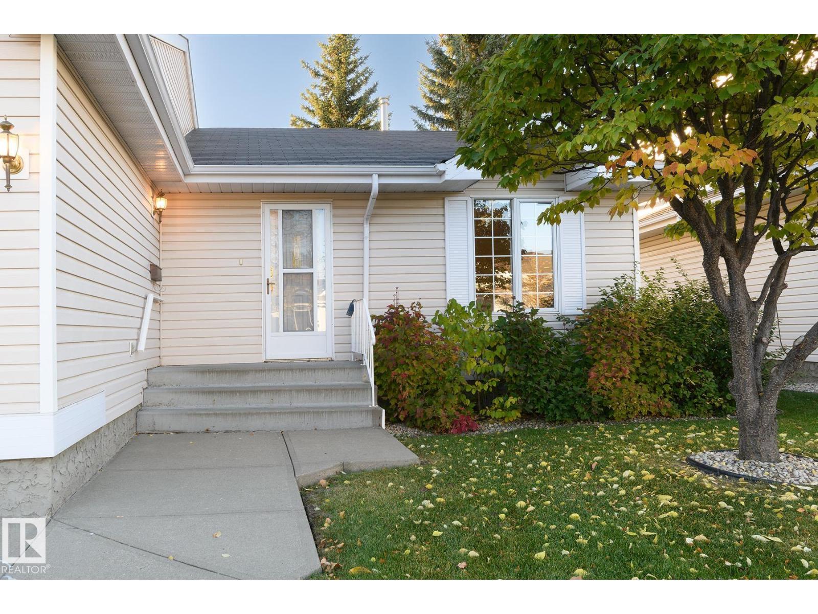 #27 13217 155 AV NW - 2