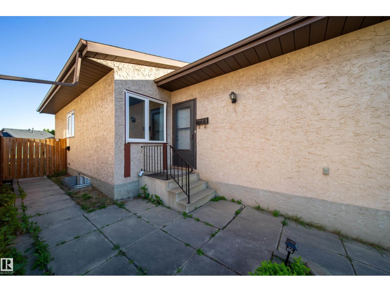 3908 41 AV NW - Image 52
