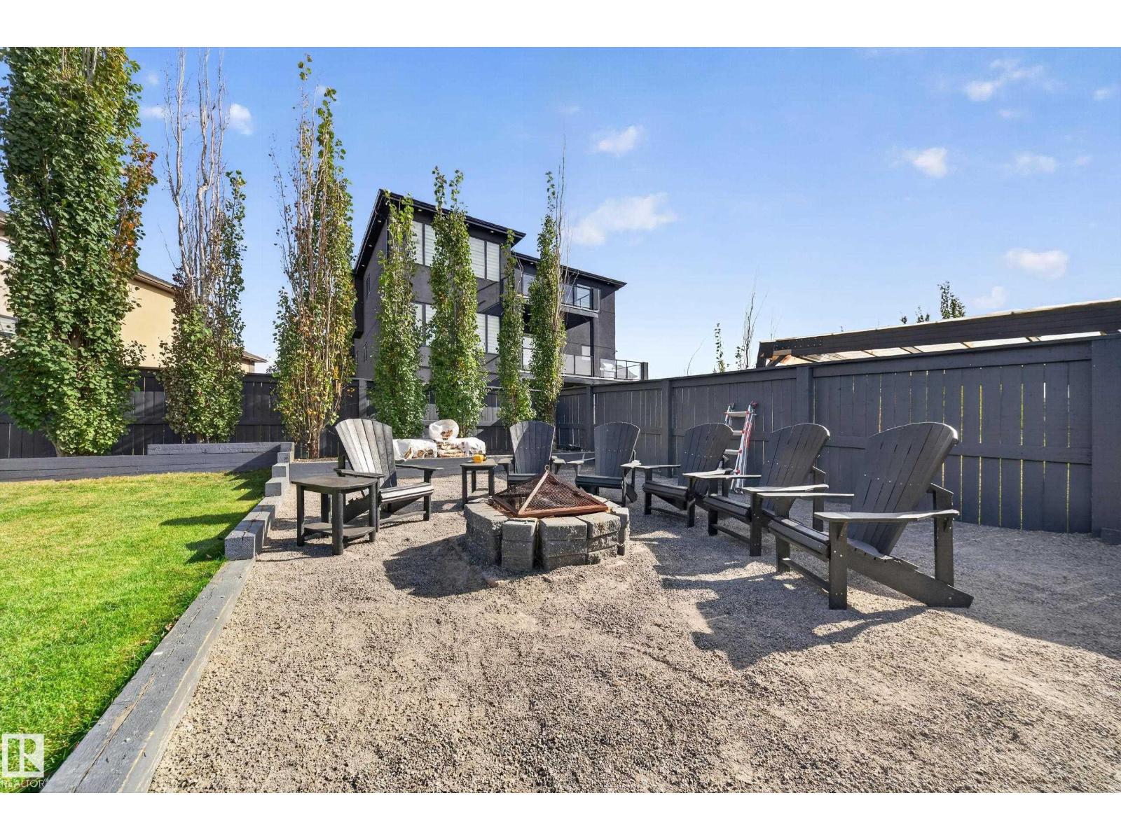 5935 30 ST - 8