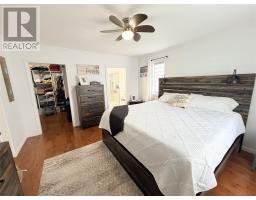 9 Rose Drive thumbnail 16