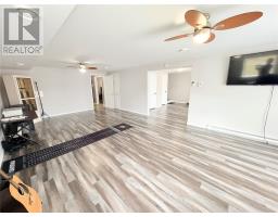 9 Rose Drive thumbnail 29