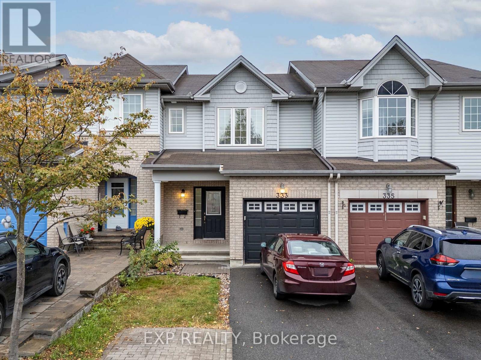 333 ROLLING MEADOW CRESCENT - 1
