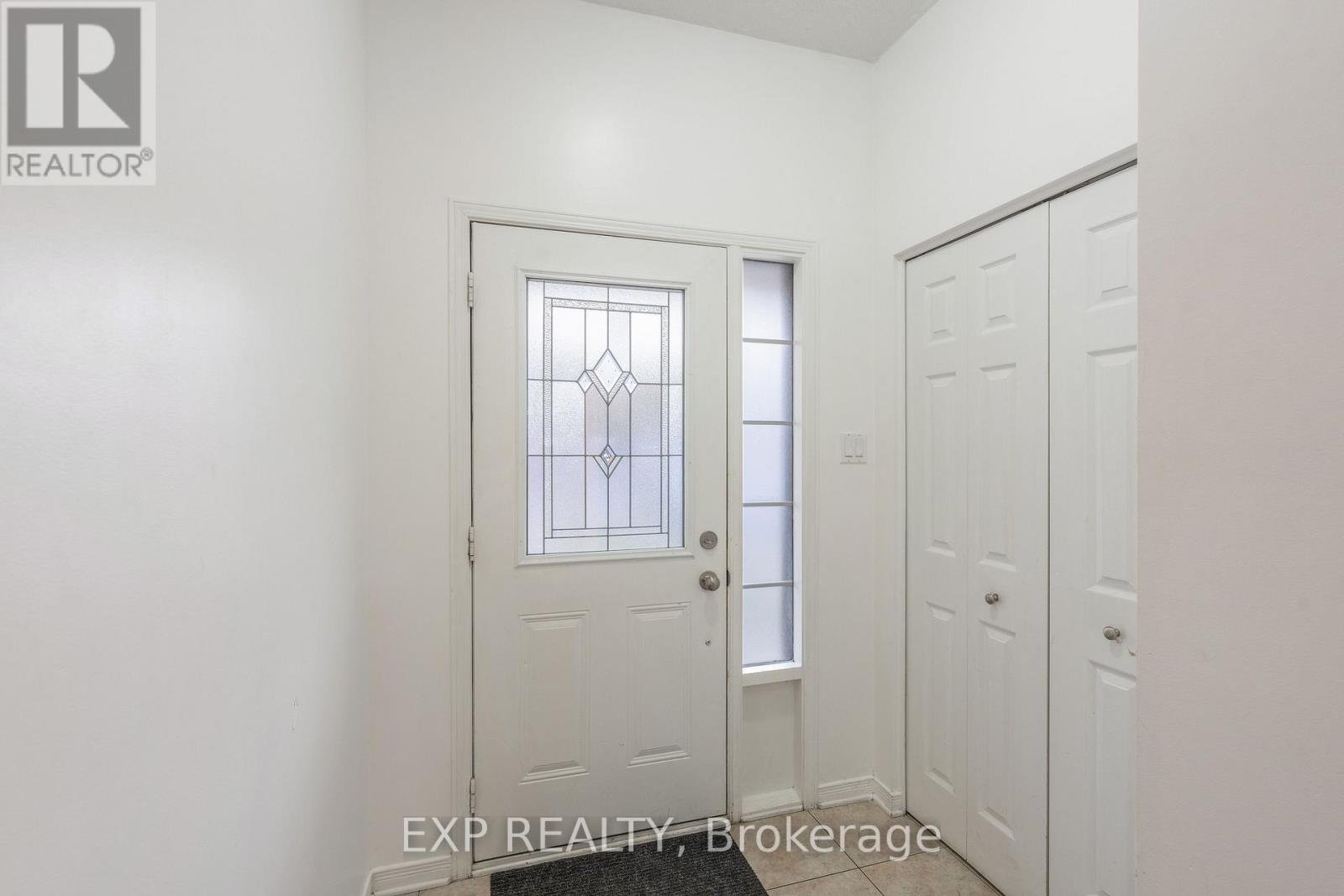 333 ROLLING MEADOW CRESCENT - 4