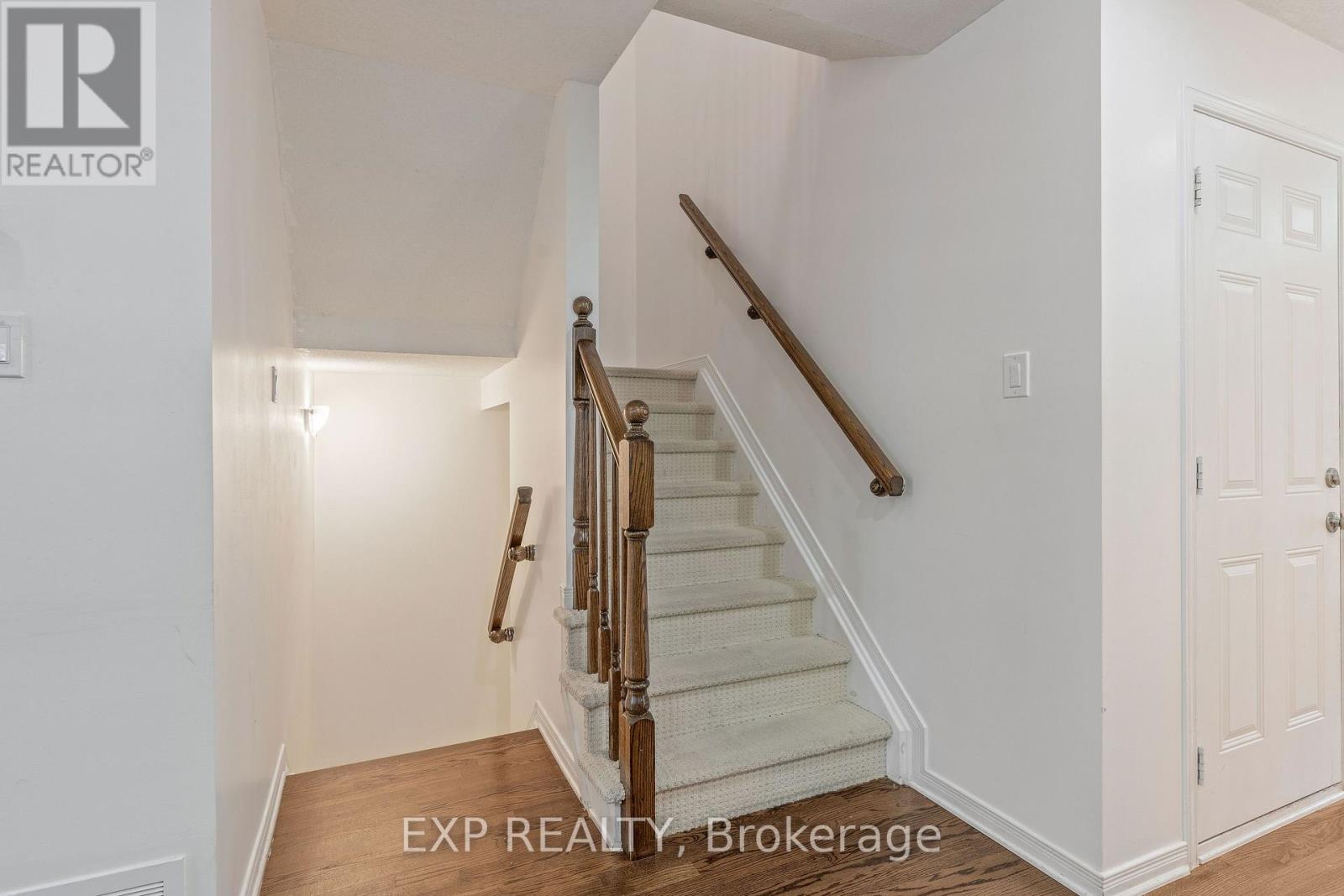 333 ROLLING MEADOW CRESCENT - Image 7