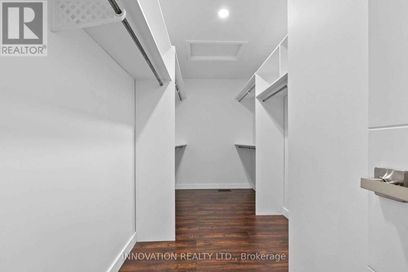2 HACKETT STREET - Image 23