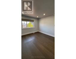 24 Pipers Green Avenue, Toronto, ON M1S3J8 Photo 11