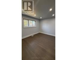 24 Pipers Green Avenue, Toronto, ON M1S3J8 Photo 13