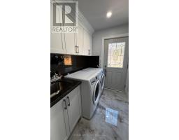 24 Pipers Green Avenue, Toronto, ON M1S3J8 Photo 19