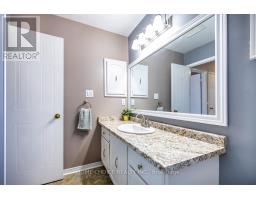34 Goldpine Avenue, Clarington, ON L1E1P2 Photo 24
