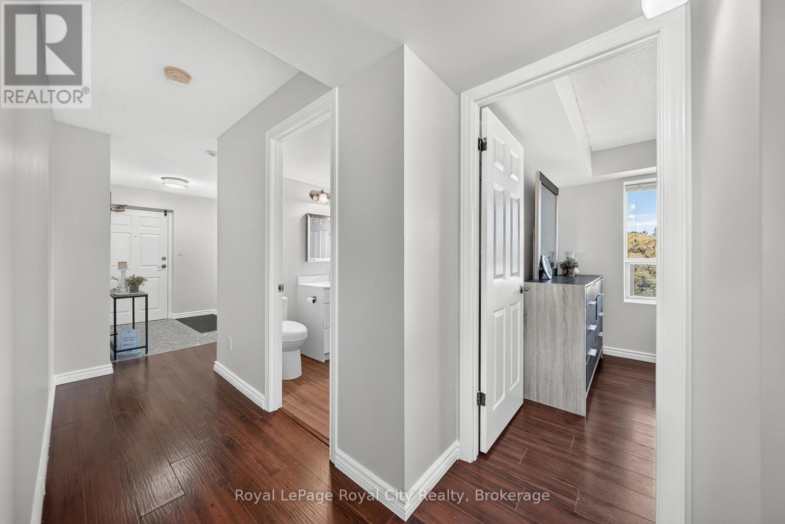 #701 281 BRISTOL STREET - Image 36