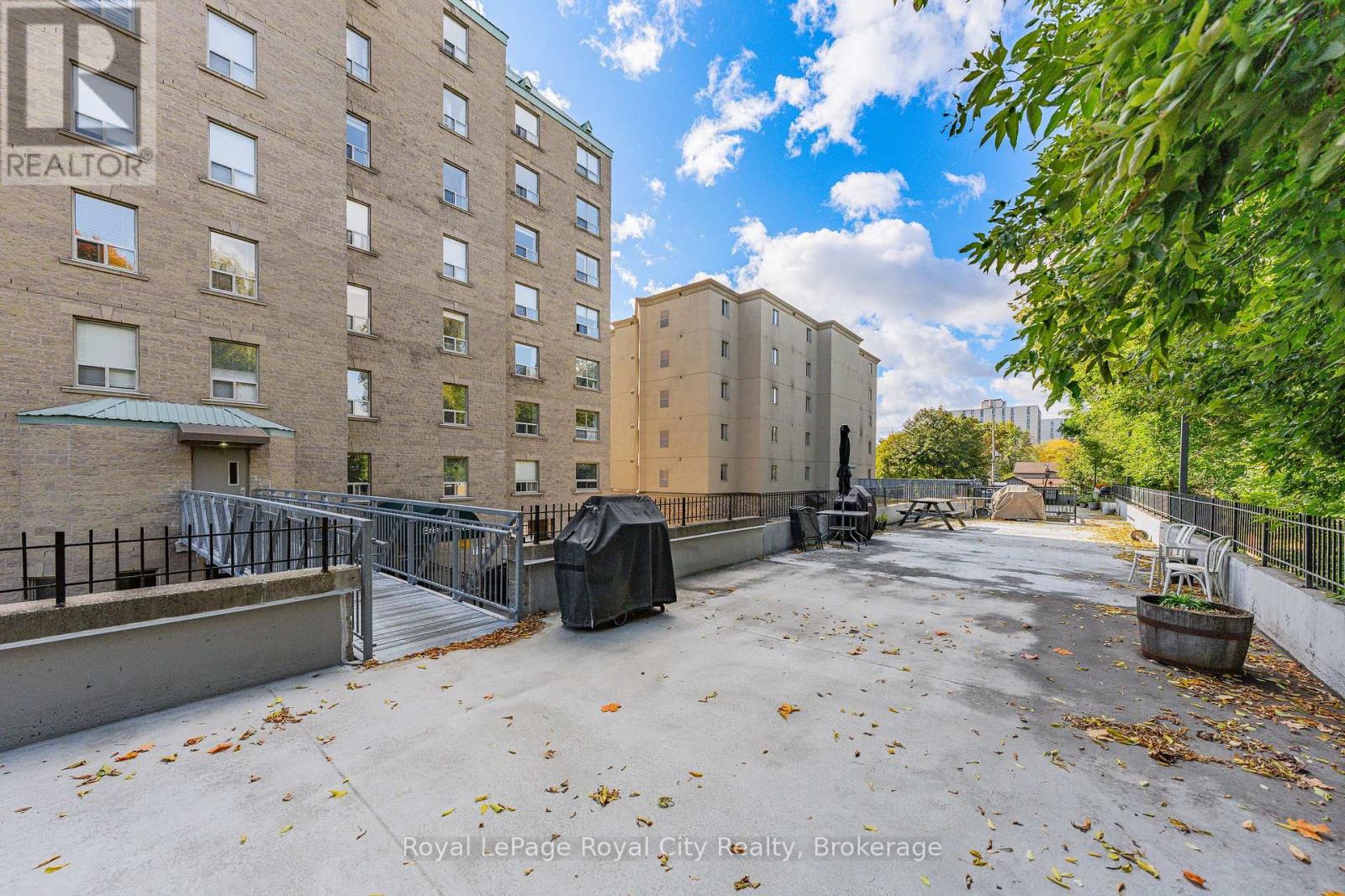 #701 281 BRISTOL STREET - Image 46