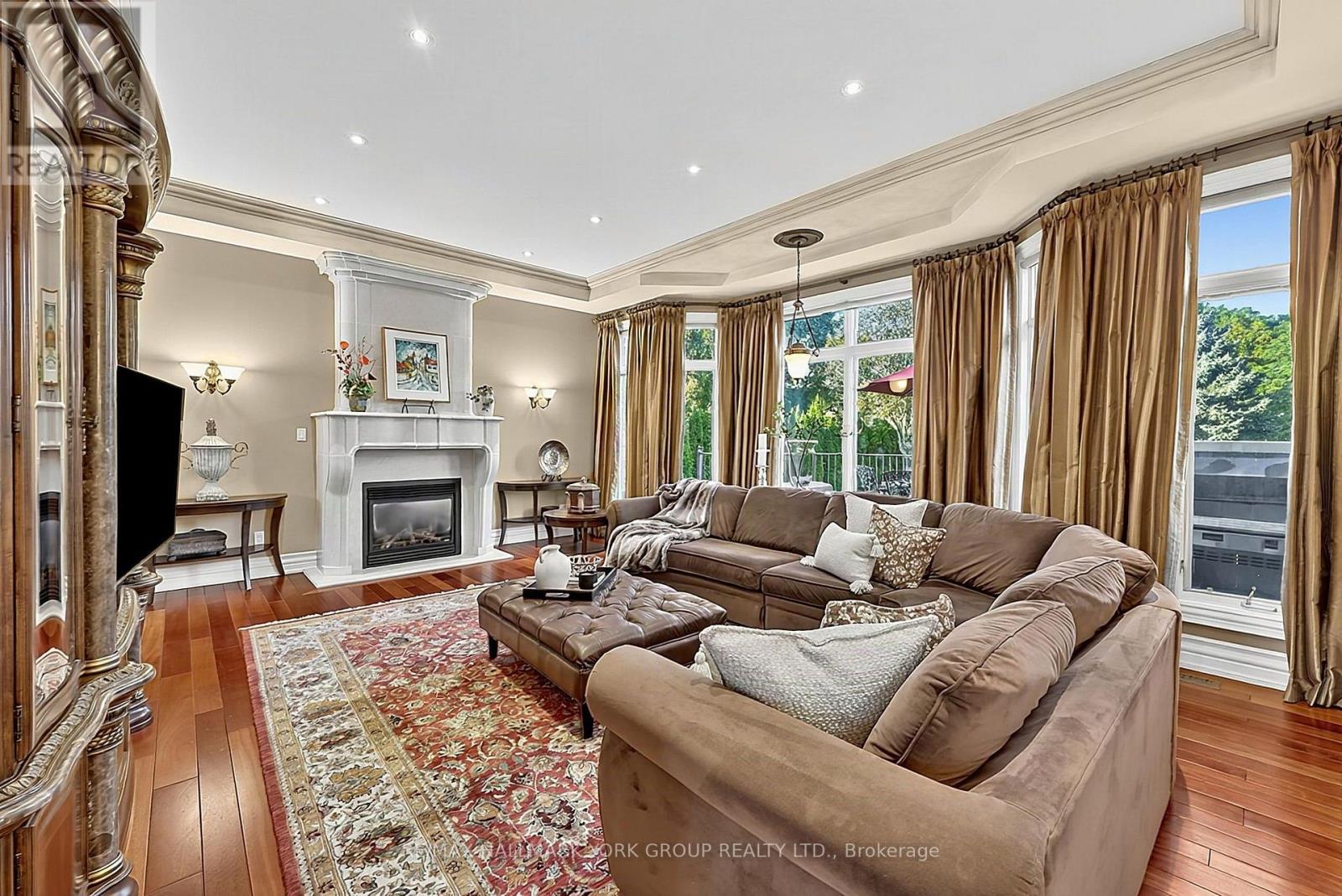 106 Abbruzze Court, Vaughan, ON photo 19