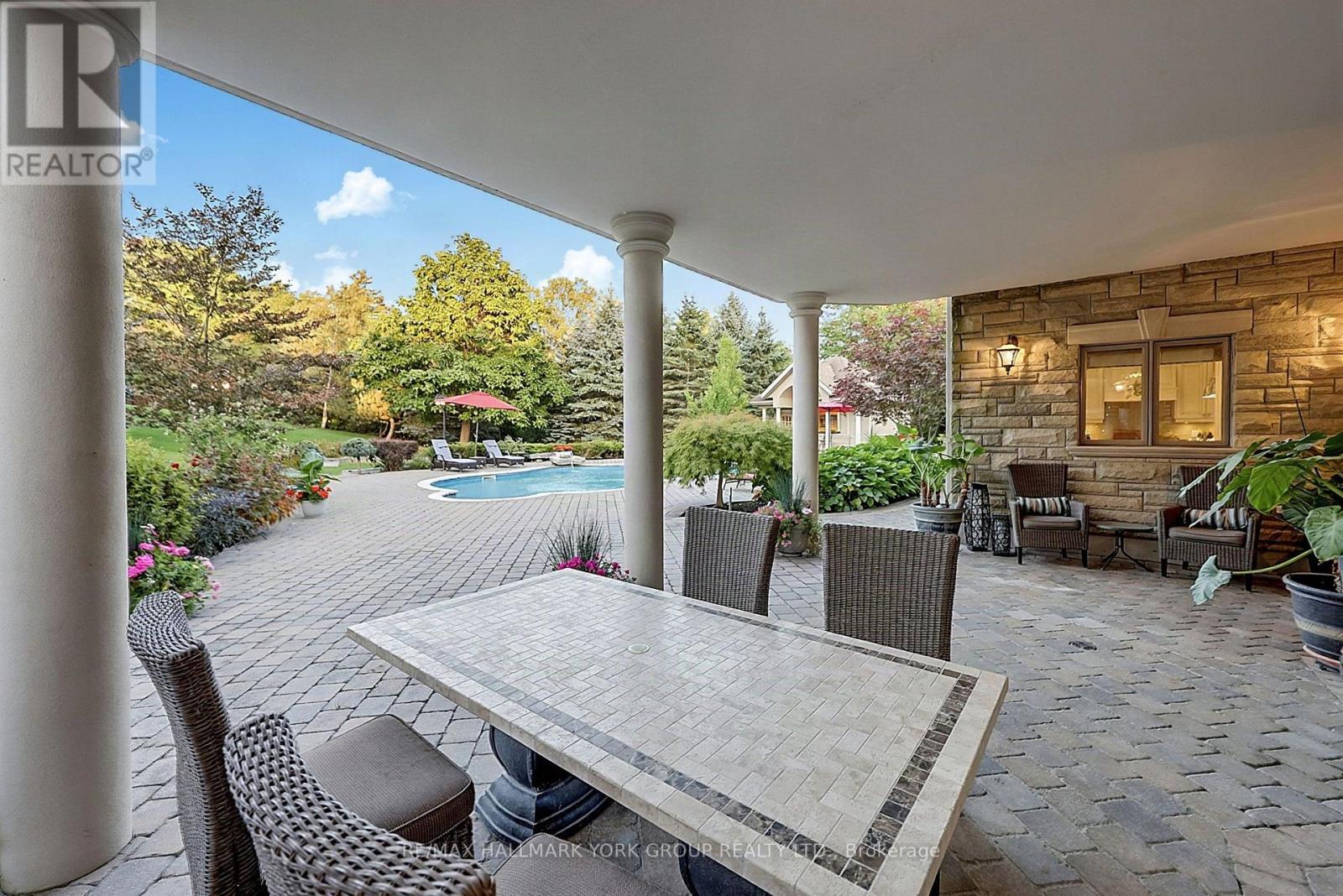 106 Abbruzze Court, Vaughan, ON photo 44