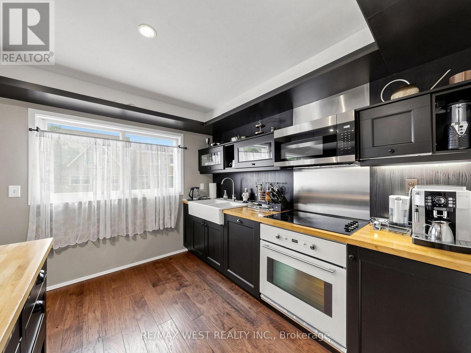 #44 121 POPLAR CRESCENT - Image 20