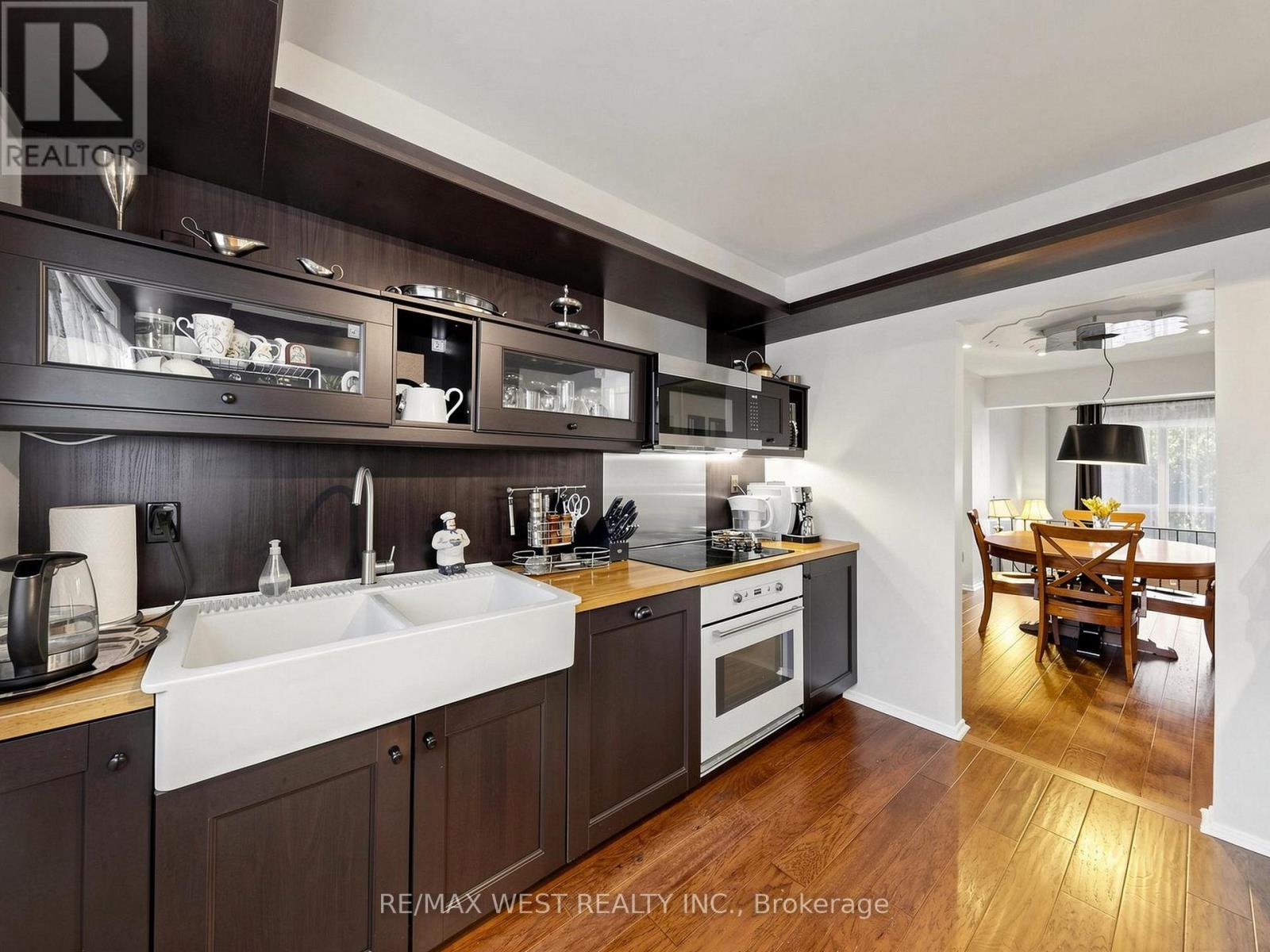 #44 121 POPLAR CRESCENT - Image 25
