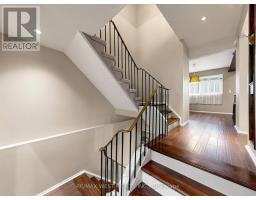 44 - 121 Poplar Crescent, Aurora, ON L4G3M4 Photo 10