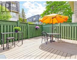 44 - 121 Poplar Crescent, Aurora, ON L4G3M4 Photo 46
