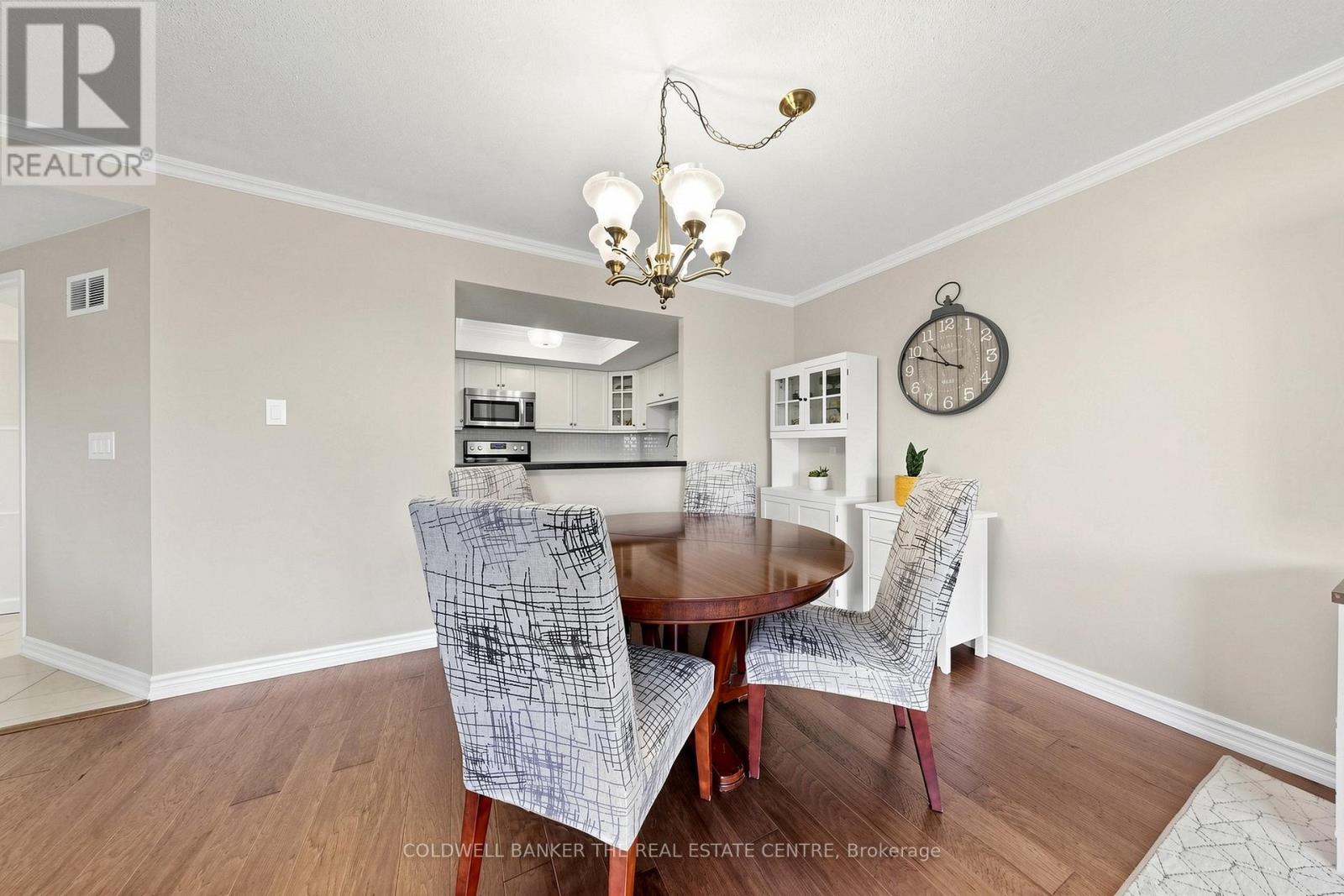 301- 5 Weldrick Road West, Richmond Hill, ON photo 12