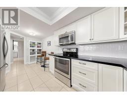301 - 5 Weldrick Road W, Richmond Hill, ON L4C8S9 Photo 14